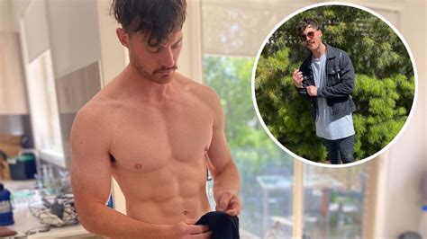 jackson lonie onlyfans|MAFS stars turn on Jackson Lonie over his OnlyFans。